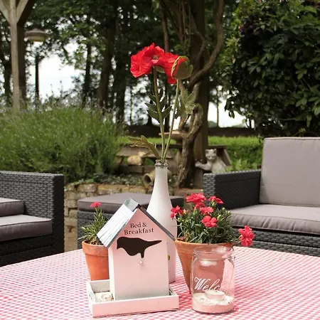 Hoeve Nijssen Bed & Breakfast Asten