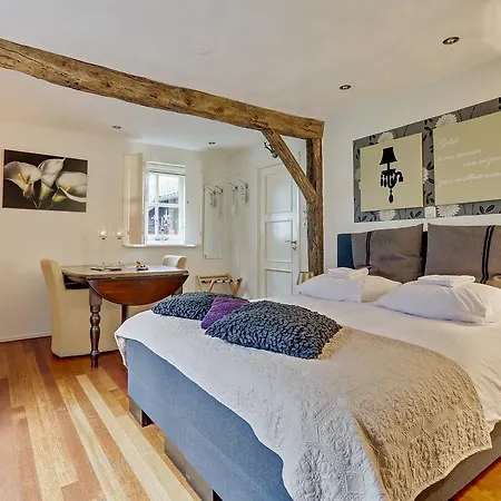 Hoeve Nijssen 3*