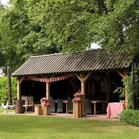 Hoeve Nijssen Bed & Breakfast